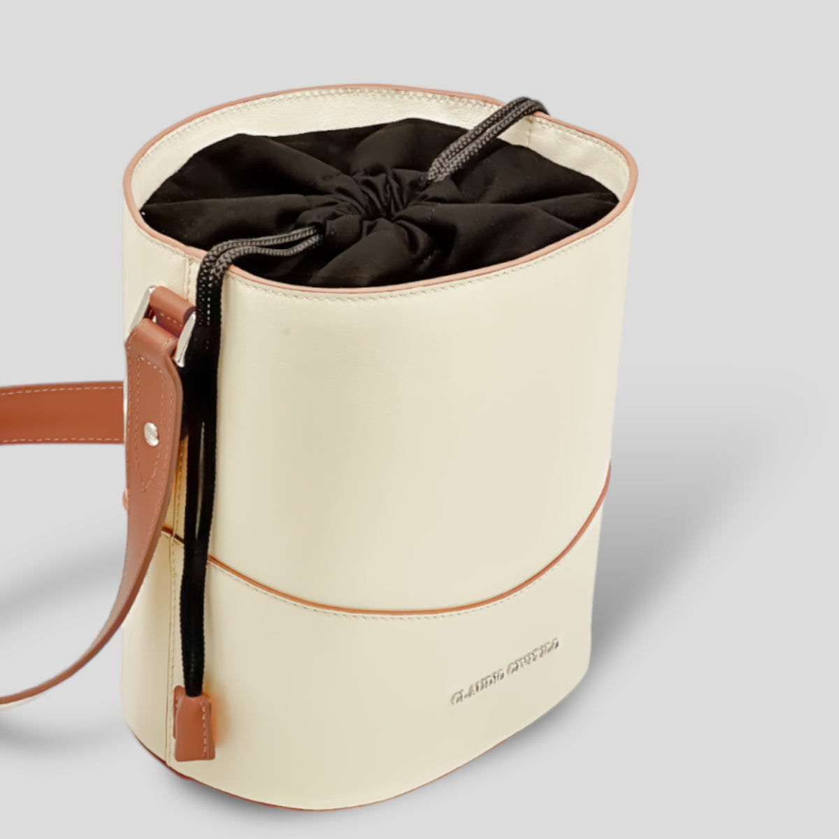 Ivory - Bucket Bag